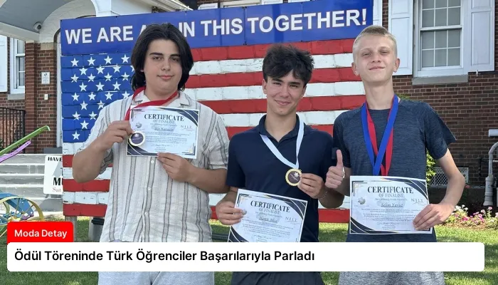 Ödül Töreninde Türk Öğrenciler Başarılarıyla Parladı