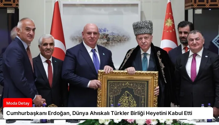 Cumhurbaşkanı Erdoğan, Dünya Ahıskalı Türkler Birliği Heyetini Kabul Etti